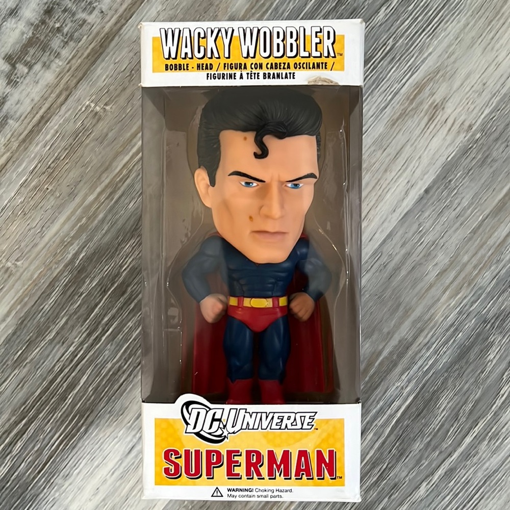 Funko Super Man Wacky Wobbler